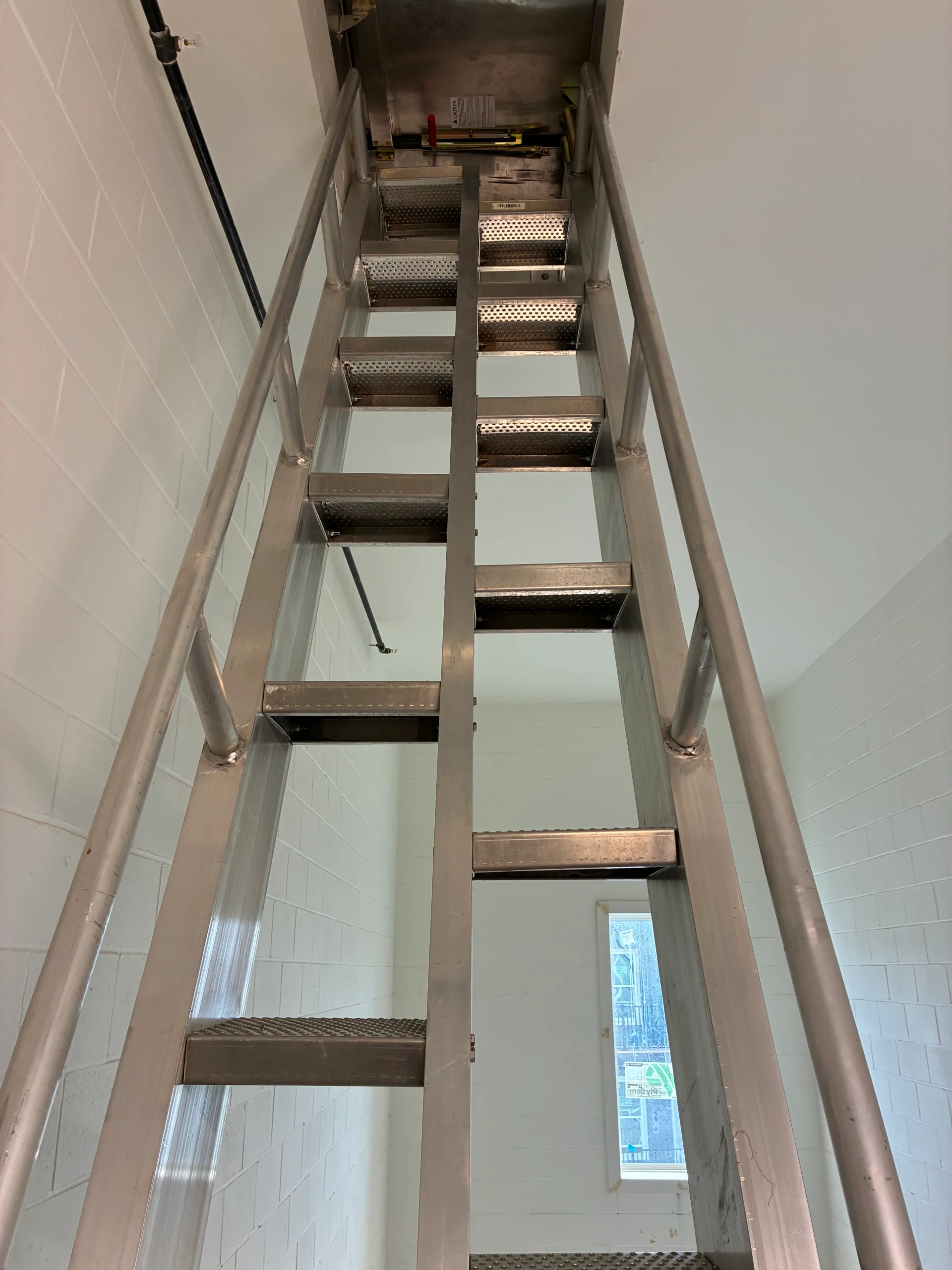Services Ladder systems